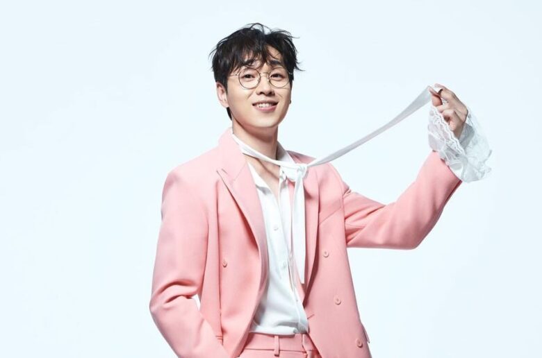 LEE SEOK HOON
