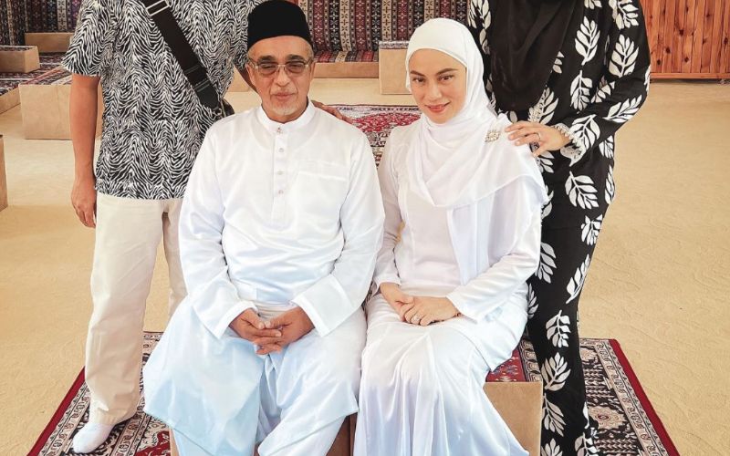 Selamat Pengantin Baharu Sabri Yunus Angeline Tan