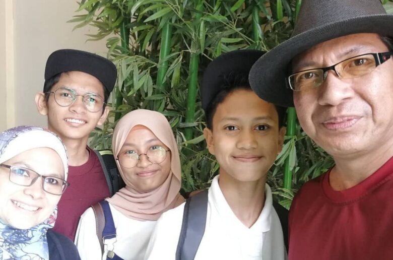 tia jinbara keluarga