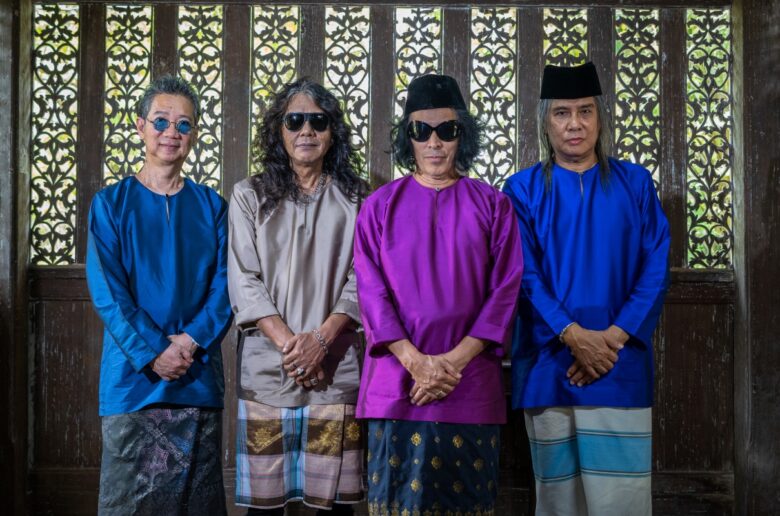 Search Raya