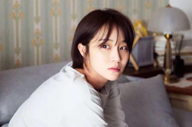 JUNG YOO MIN