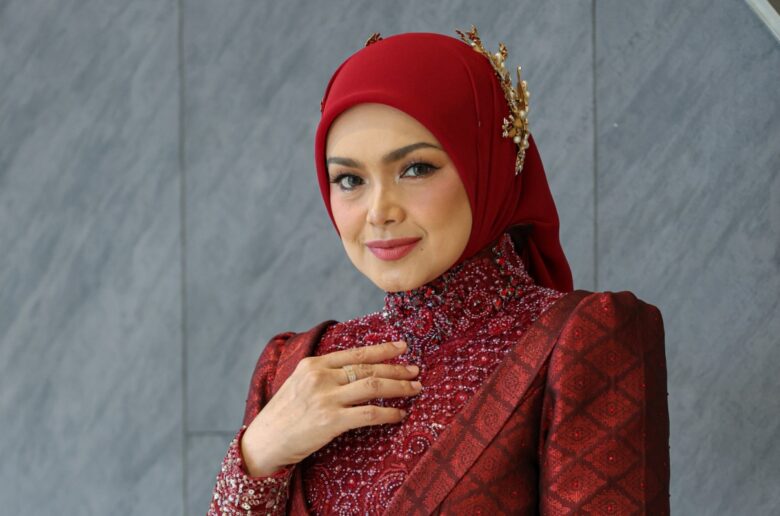 SITI NURHALIZA 2